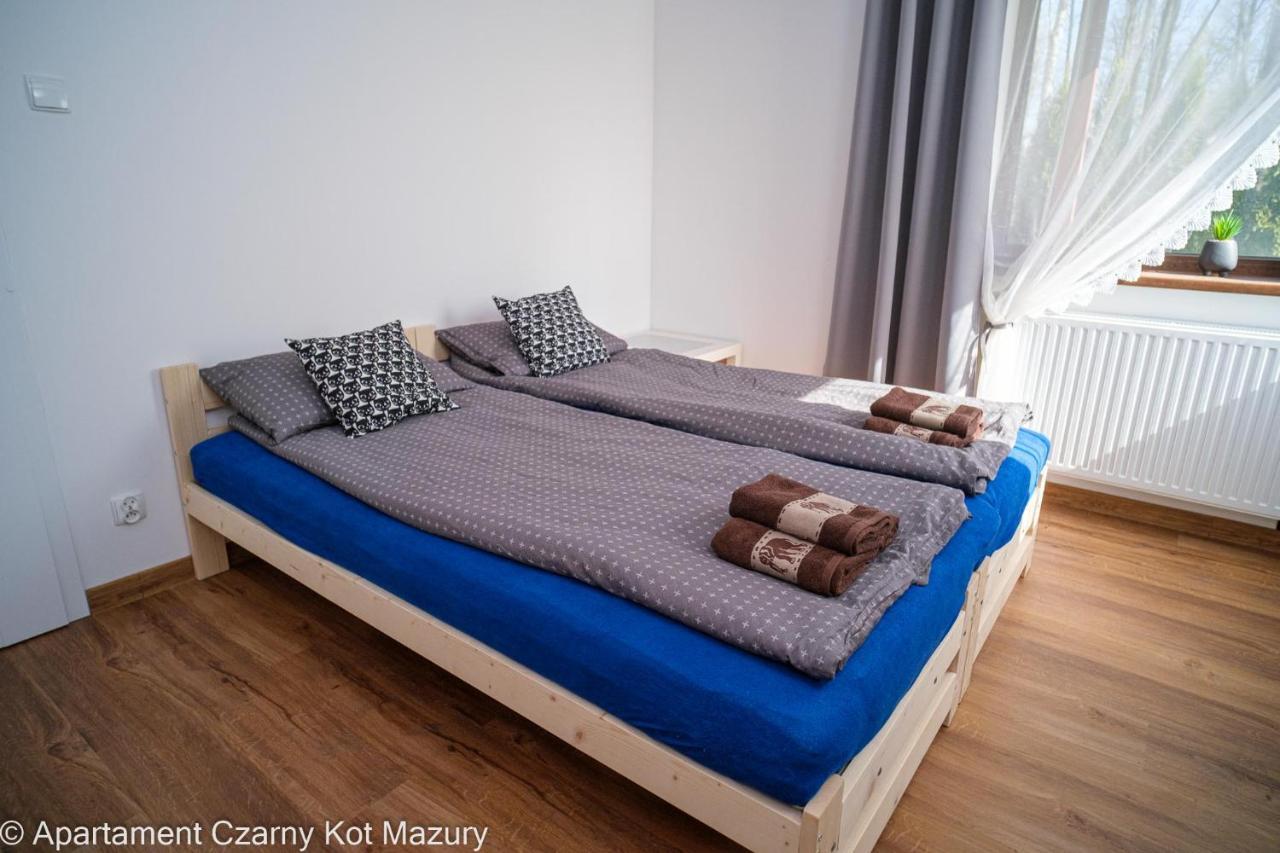 Czarny Kot Mazury Dom Caloroczny Villa Malkinie Luaran gambar