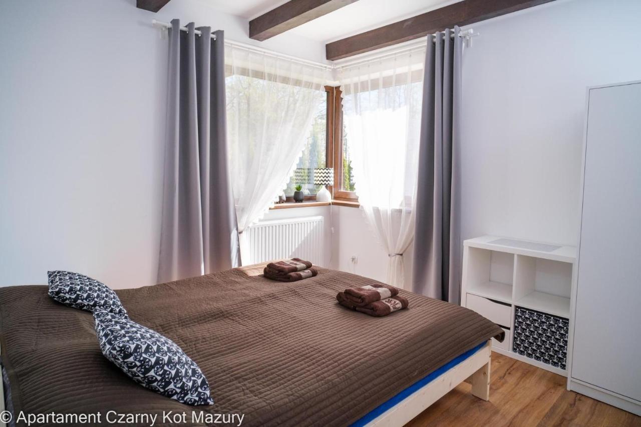 Czarny Kot Mazury Dom Caloroczny Villa Malkinie Luaran gambar